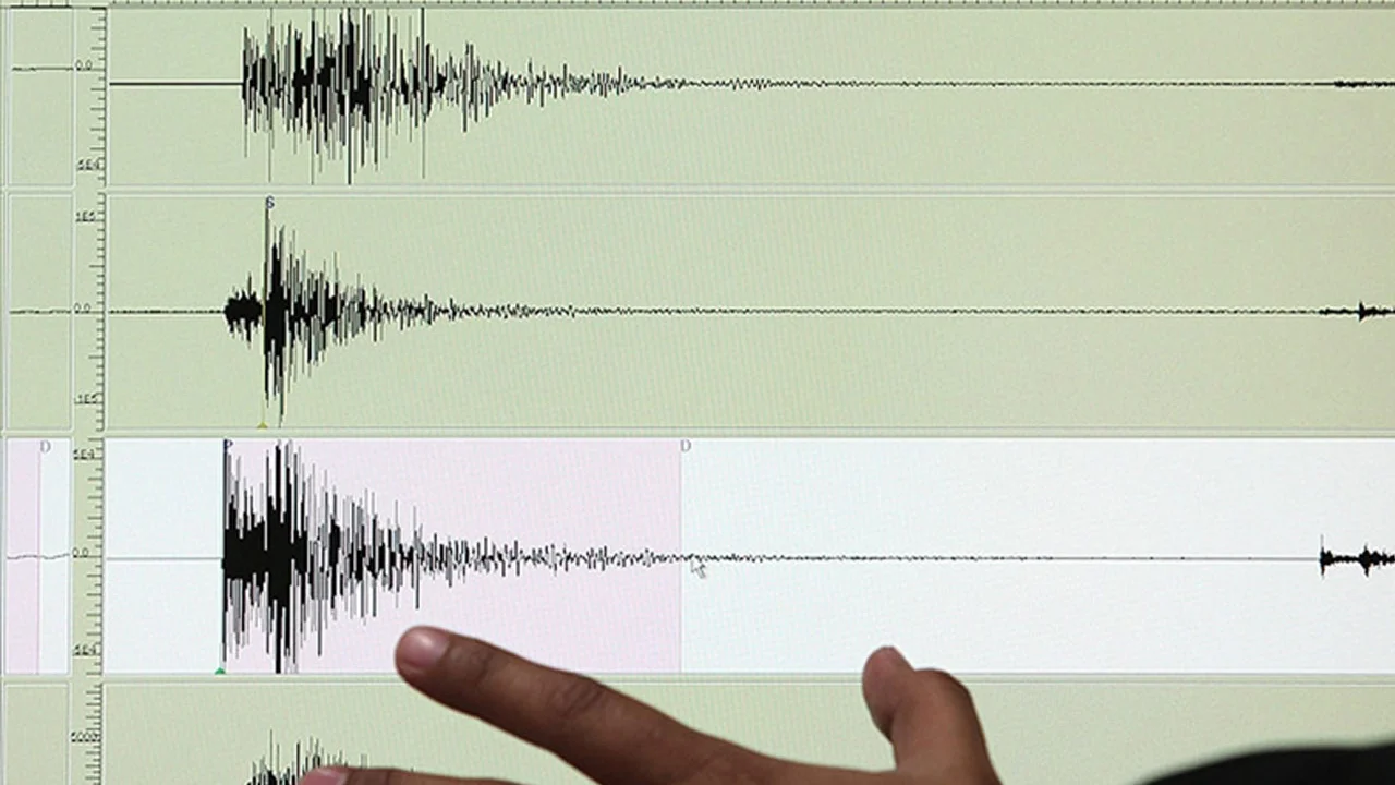 Bingöl’de 4.1 büyüklüğünde deprem! AFAD duyurdu galerisi resim 2