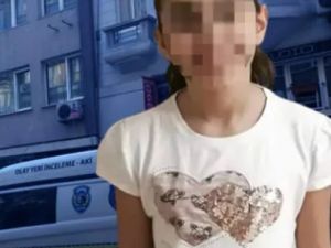 Annesi okula gitmek için uyandırmak istedi