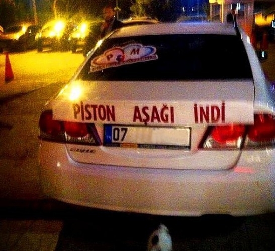 Gelin Arabasındaki İlginç Yazıyı Görenler Dönüp Tekrar Baktı galerisi resim 1