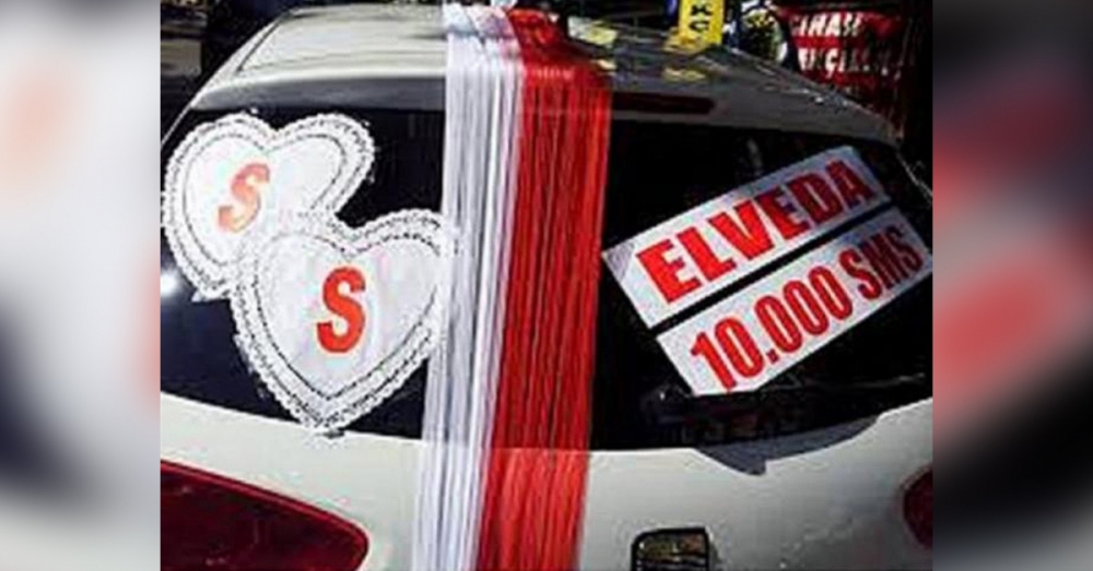 Gelin Arabasındaki İlginç Yazıyı Görenler Dönüp Tekrar Baktı galerisi resim 13