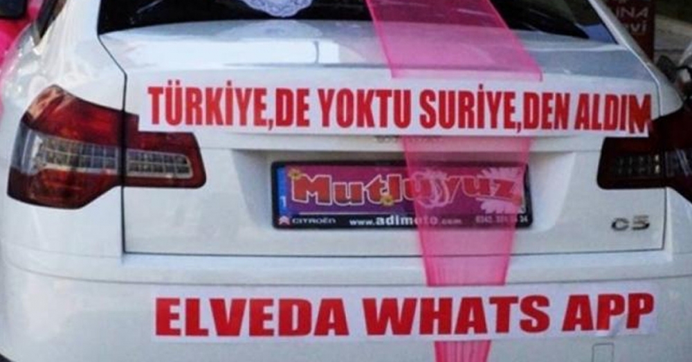 Gelin Arabasındaki İlginç Yazıyı Görenler Dönüp Tekrar Baktı galerisi resim 16