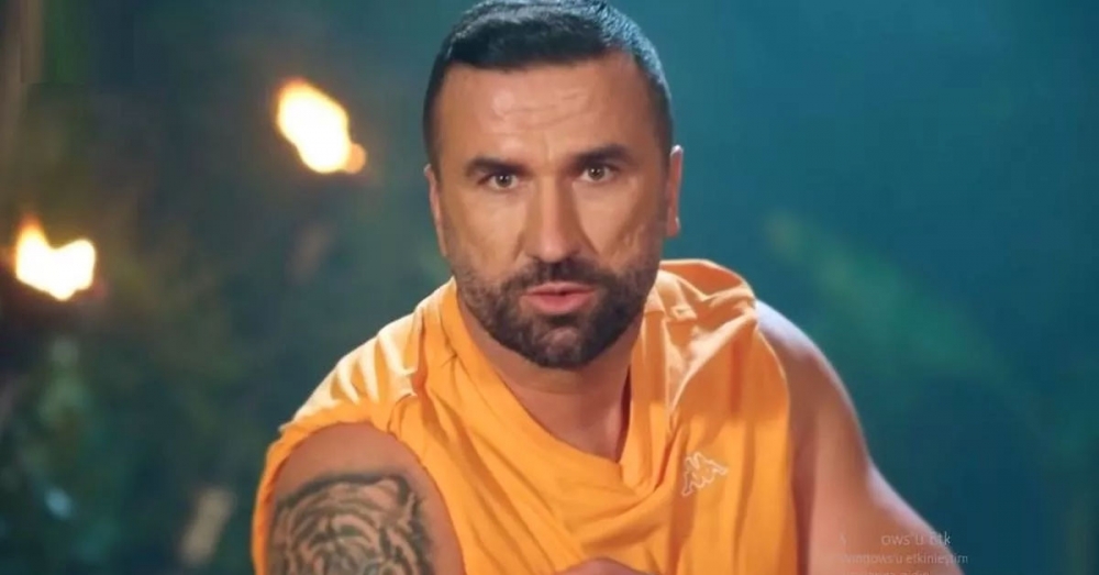 Survivor Hikmet’in hayatı merak konusu. galerisi resim 5