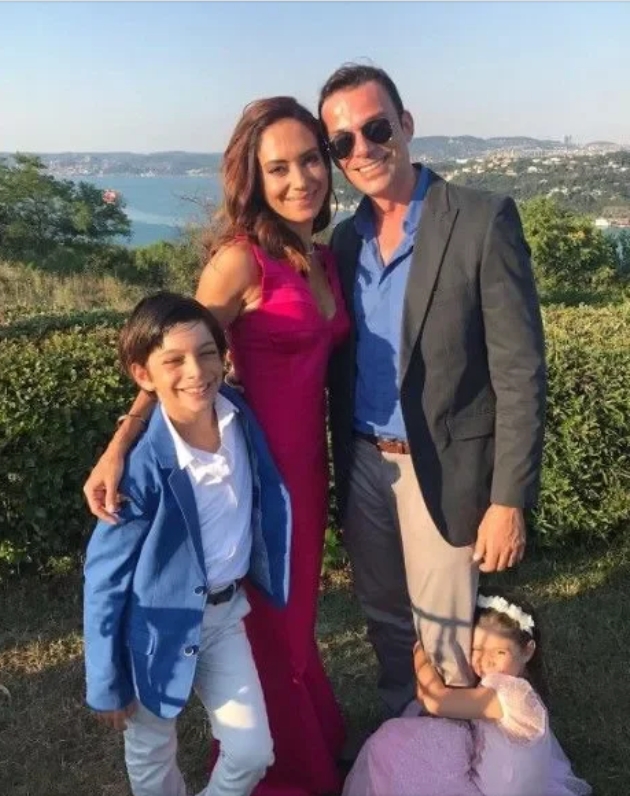 Demet Akalın'ın partneri belli oldu. galerisi resim 9