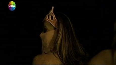 Ünlü Dansöz Florya'daki Evinde Ölü Olarak Bulundu galerisi resim 2