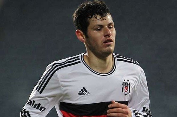 Şenol Güneş 4 Futbolcunun Biletini Kesti galerisi resim 5