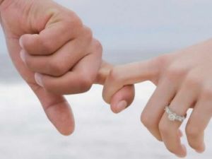 Evli ve 2 Çocuklu Kadının Facebook’ta Başına Gelen İbretlik Olay