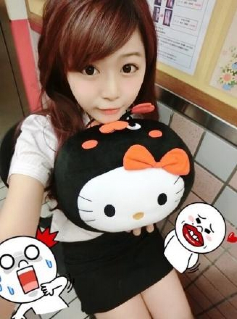 'McDonald’s Tanrıçası' sosyal medyayı salladı galerisi resim 9