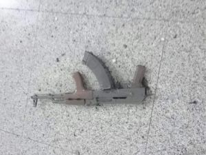 İşte teröristin kullandığı o silah...