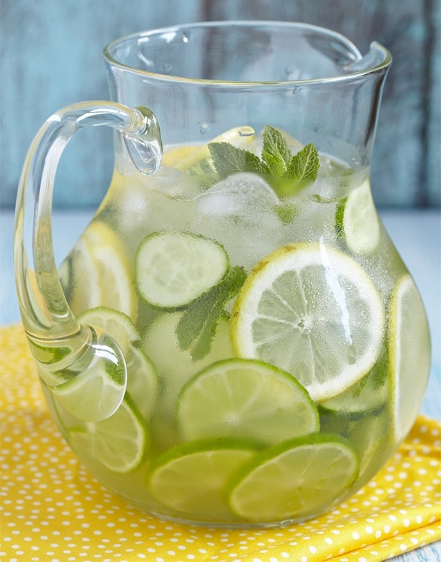 Bel ve karın bölgesini incelten salatalık çayı! galerisi resim 3