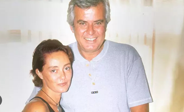 Ünlü isim Aramızdan Ayrıldı galerisi resim 3