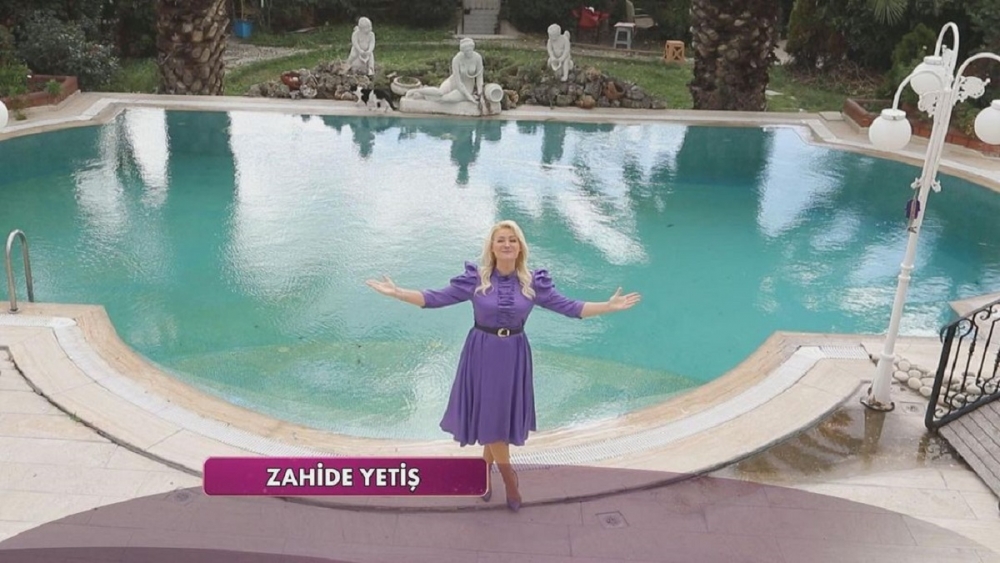 Zahide Yetiş programı bitti mi? galerisi resim 1