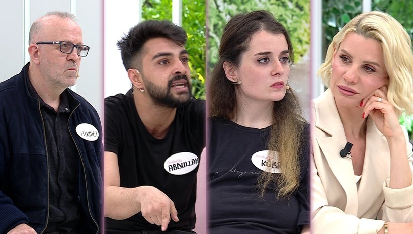 Esra Erolda Kübra Abdullah galerisi resim 1