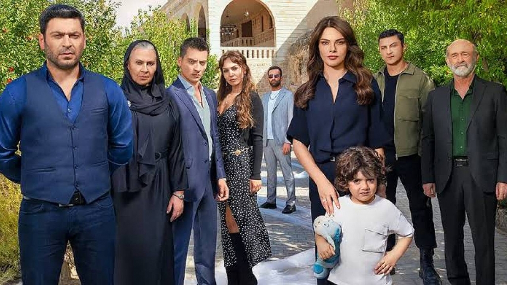 Uzak Şehir Diziden Çıkanlar Kim galerisi resim 1