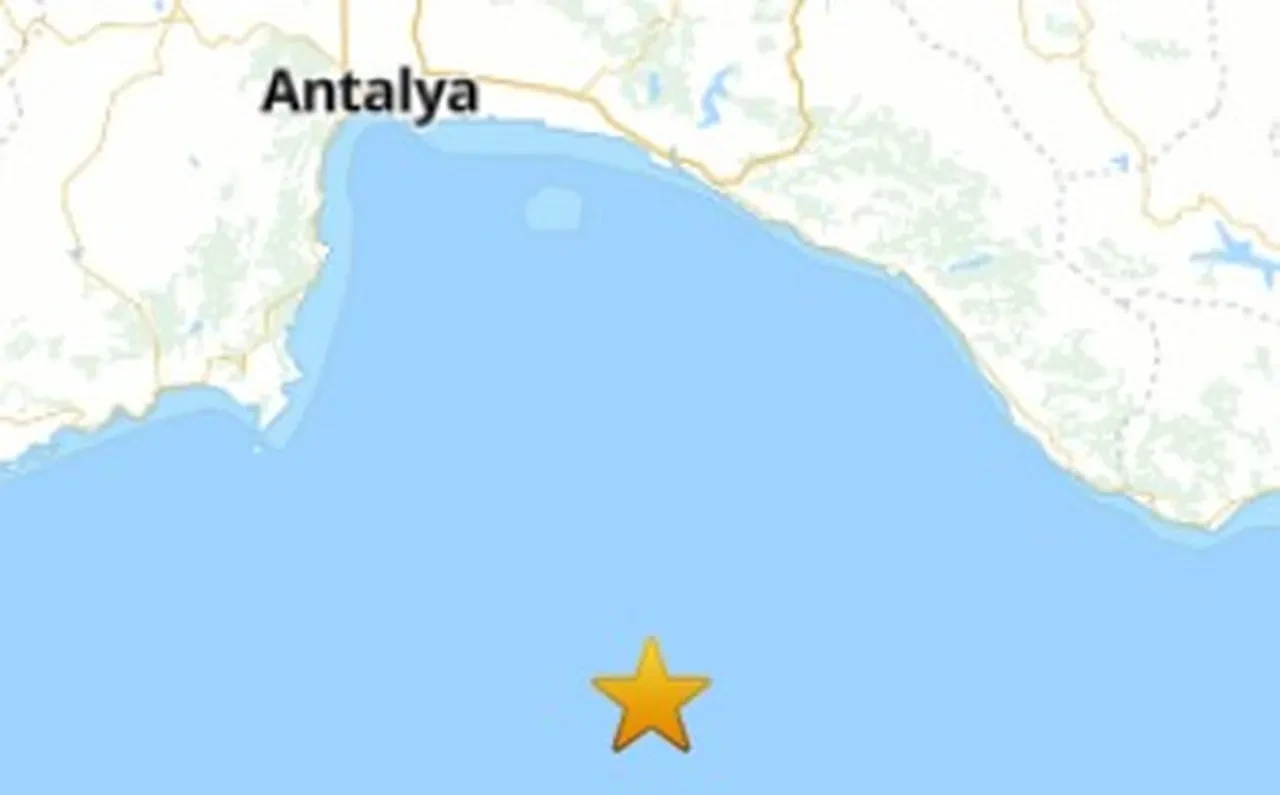 AFAD sarsıntının ardından verileri açıkladı. galerisi resim 2