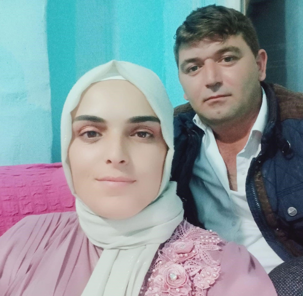 Karı koca tarladan dönüyordu. galerisi resim 3