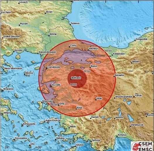 Çok Şiddetli arka arkaya Deprem galerisi resim 2