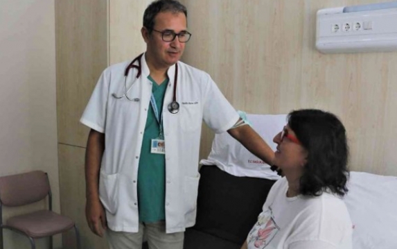 Öksürük şikayetiyle hastaneye gitti, galerisi resim 2