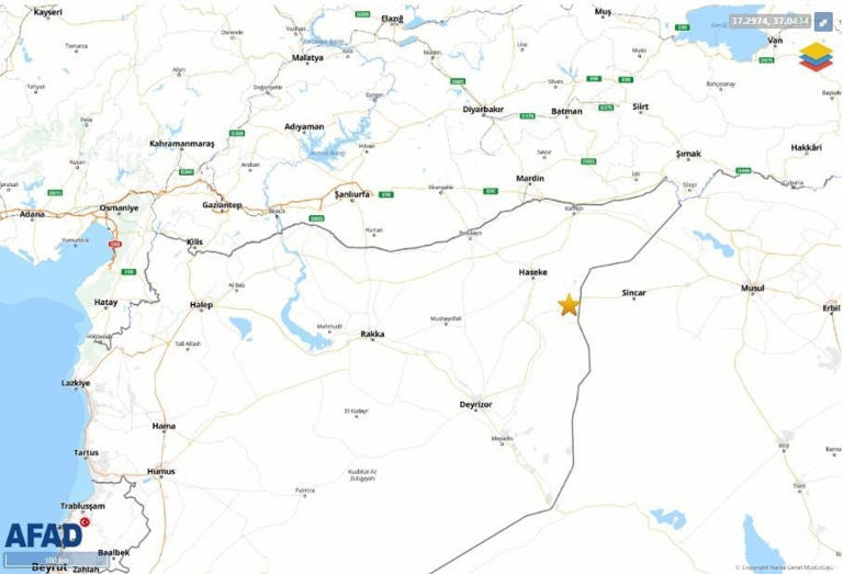 Son Dakika Güçlü Deprem Oldu galerisi resim 2