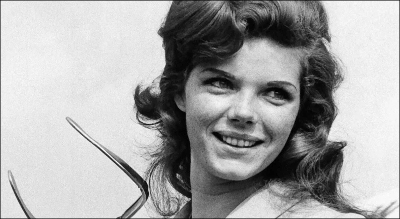 Usta oyuncu hayatını kaybetti galerisi resim 3