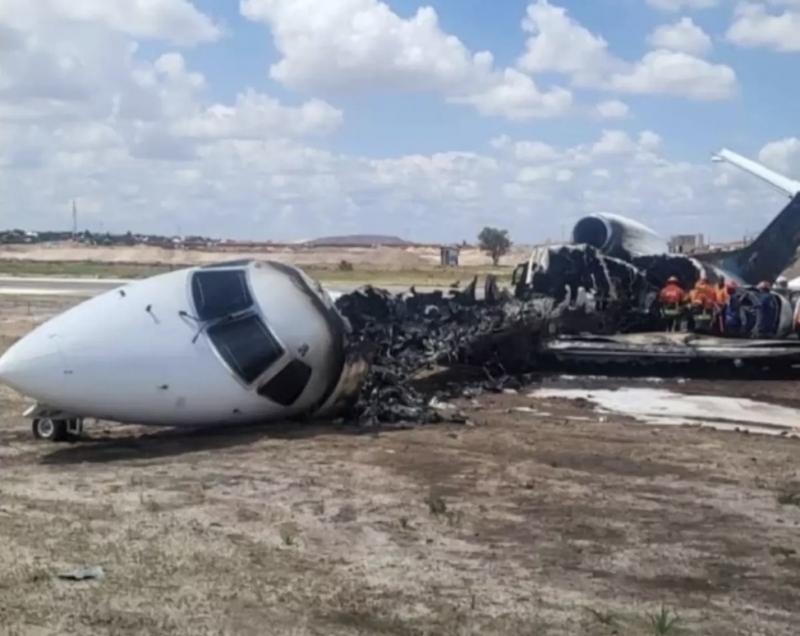 Uçak Kazası Yaşandı galerisi resim 2