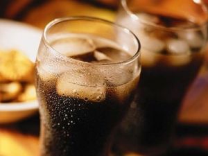 Yok Böyle İçecek! Vücudunuza Verdiği Zararı Biliyor musunuz?