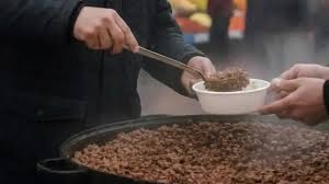 Domuz Eti Dağıtmıştı. galerisi resim 1