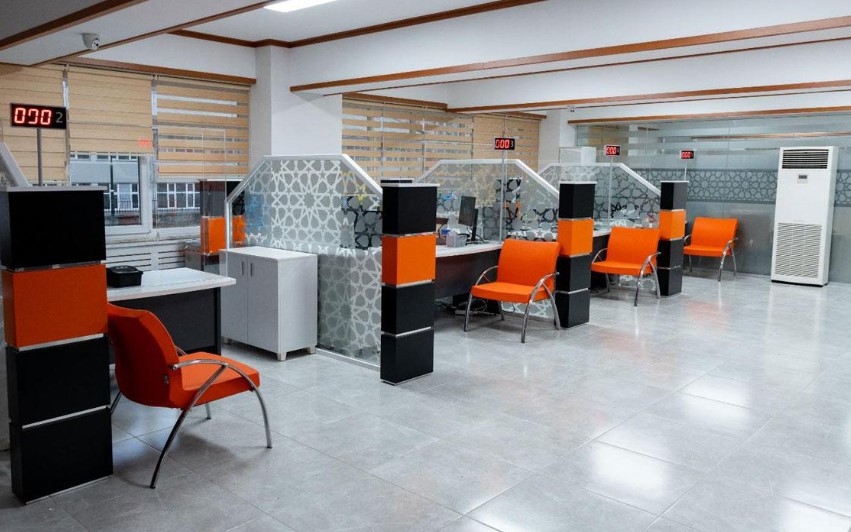 Soyadı Başına Dert Oldu galerisi resim 1