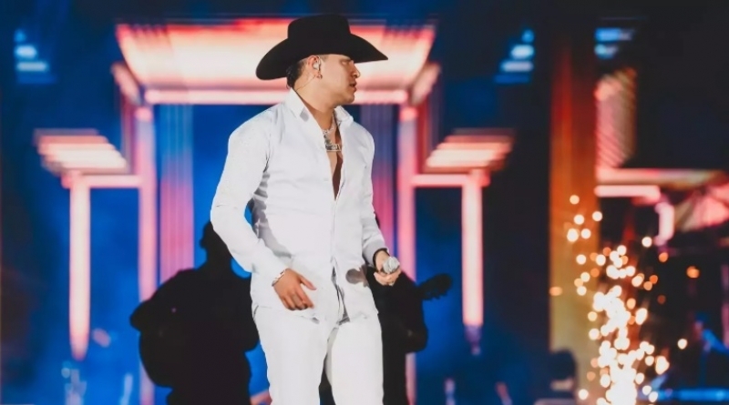 Genç Şarkıcı Kaza Geçirdi galerisi resim 2