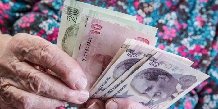 Zam az bulunmuştu! Emekli aylığına yeni formül galerisi resim 4