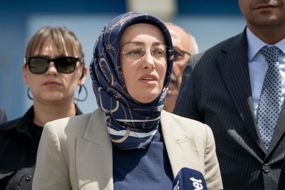 Sinan Ateş'in eşi Ayşe Ateş galerisi resim 2