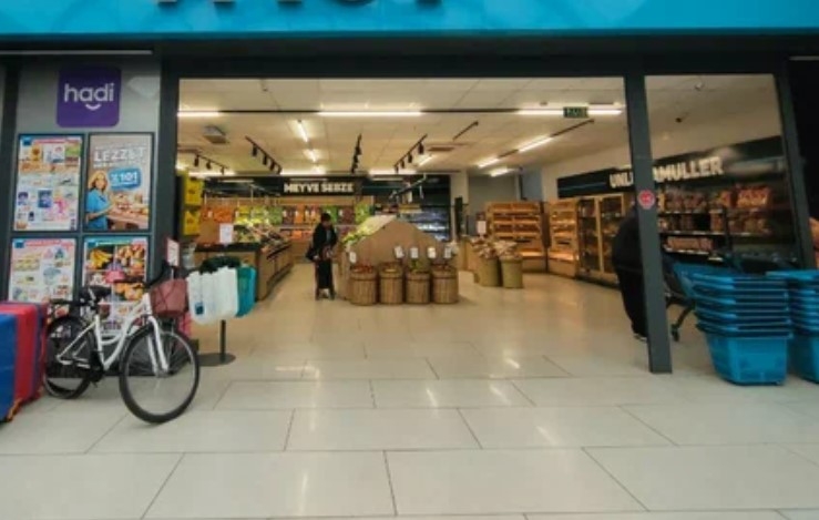 Sosyal medyayı sallayan kasiyer galerisi resim 1