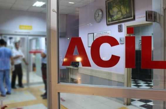 Ünlü şarkıcı canlı yayında galerisi resim 1