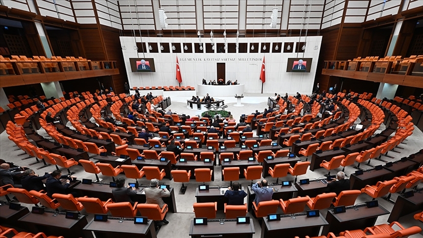 SOSYAL MEDYADA GÜNDEM OLDU galerisi resim 1