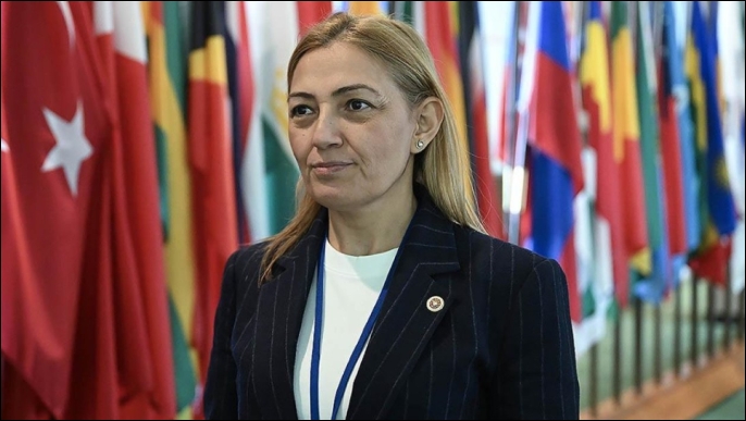 SOSYAL MEDYADA GÜNDEM OLDU galerisi resim 2
