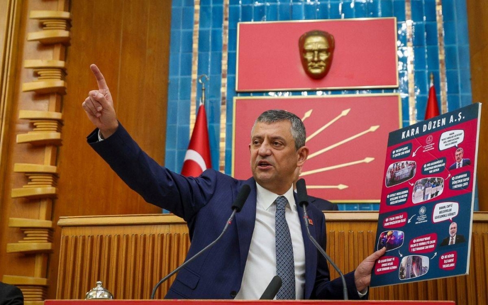 Özgür Özel Yeni Parti galerisi resim 3