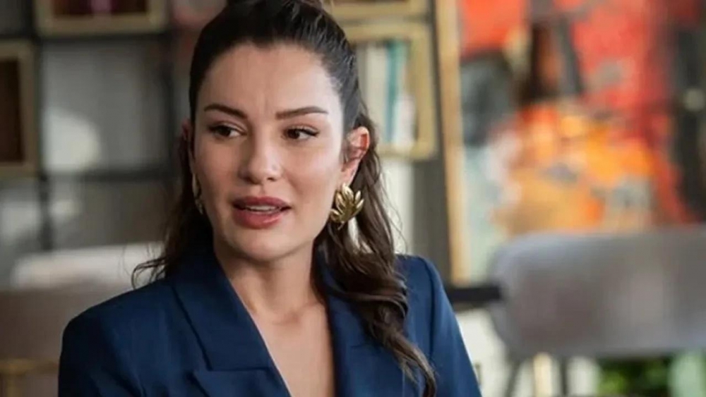 Kızılcık Şerbeti Oyuncusu galerisi resim 4