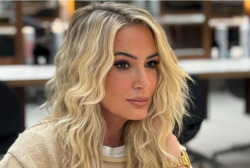 Saba Tümer galerisi resim 2