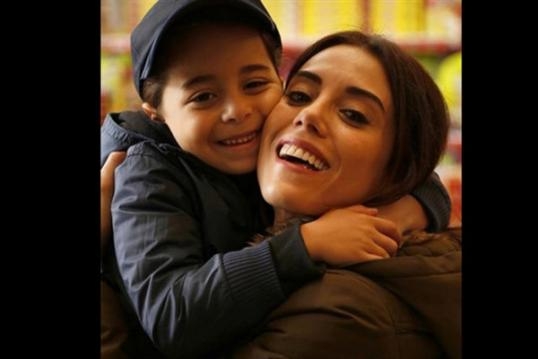 BEREN GÖKYILDIZ'IN AYLIK KAZANCI DUDAK UÇUKLATTI! galerisi resim 2