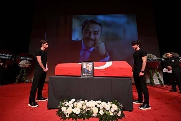Yeşilçam’ın usta dev ismi Kadir İnanır galerisi resim 2