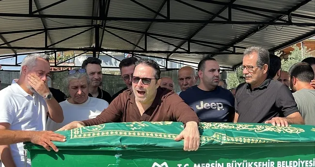 Atilla Taş’ın kızı Sezen Taş galerisi resim 2