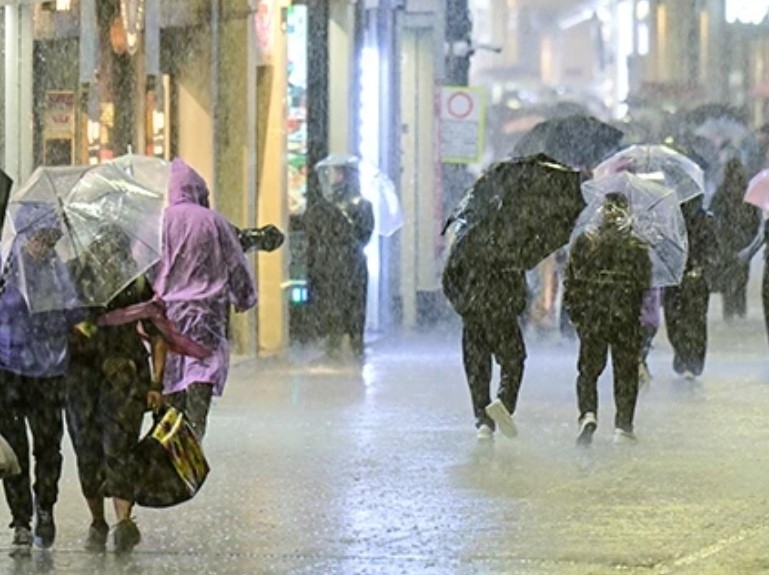 6 ilde okullar için peş peşe tatil kararı galerisi resim 1