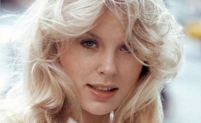 SEVGİLİSİ ÜNLÜ ŞARKICIYI KATLETTİ! galerisi resim 4