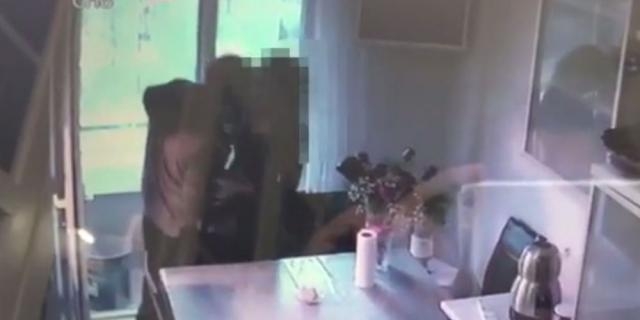 Lüks Sitede Skandal Görüntü! galerisi resim 5