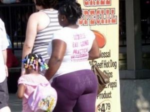 İşte tayt giyerken bir kere daha düşünmenizi sağlayacak 10 fotoğraf!