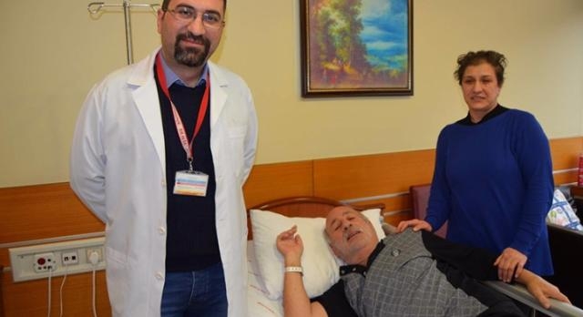 KALP KRİZİ GEÇİRDİ, HAYATI KURTULDU! galerisi resim 3