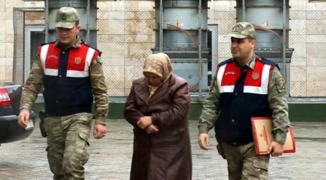 YAŞLI ADAMI EVLİLİK VAADİYLE KANDIRIP... galerisi resim 3