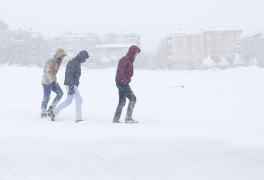 SON DAKİKA! O İLLERİMİZDE YARIN OKULAR TATİL! galerisi resim 3