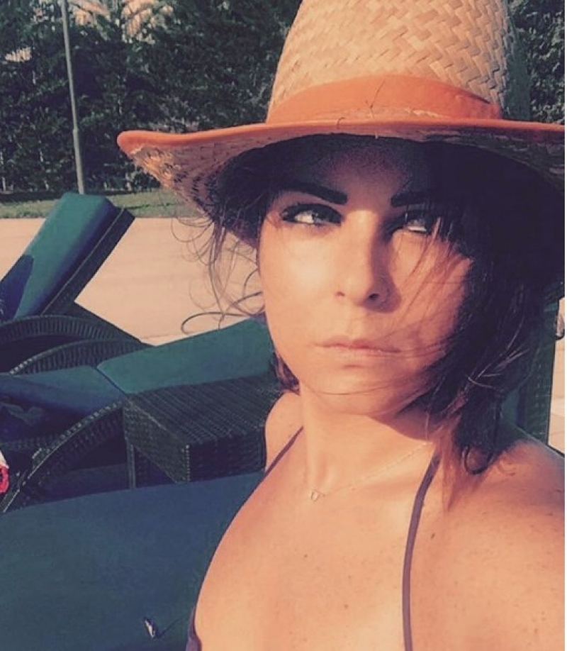 Son Halini Gören Tanıyamıyor Pelin Öztekin Gittikçe Eriyor galerisi resim 17