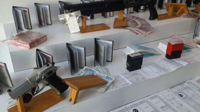 Gazete İlanıyla Skandal! galerisi resim 5