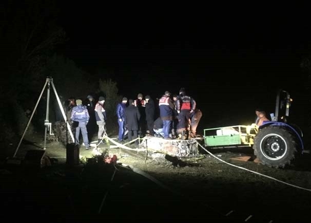 ŞOKE EDEN OLAY!!! MÜGE ANLI ÖLÜM HABERİNİ DUYUNCA YIKILDI... galerisi resim 11